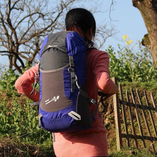 苔原地带超轻登山包户外运动旅行双肩背包男女款折叠包皮肤包35l-图1